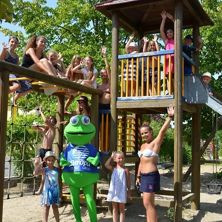 Villaggio Marco Polo 3* ביביונה