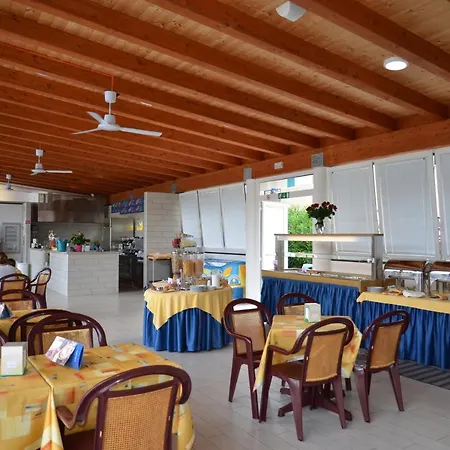 Apartahotel Villaggio Marco Polo 3*