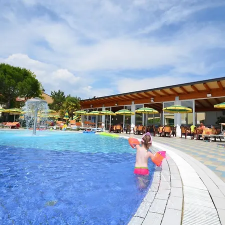 شقة فندقية Villaggio Marco Polo 3*