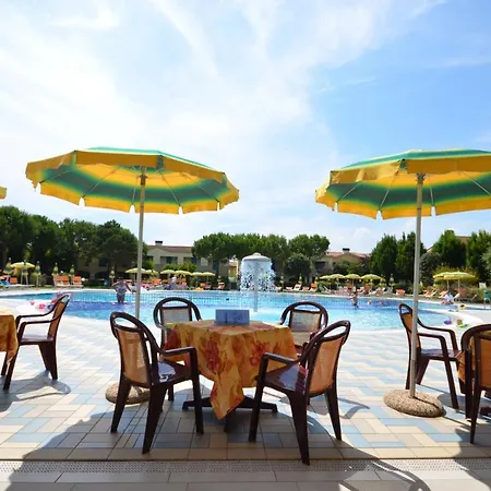 Villaggio Marco Polo Апарт-отель Бибионе