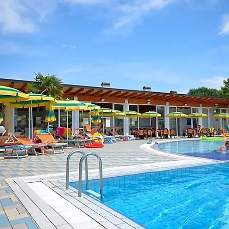 Aparthotel Villaggio Marco Polo 3*