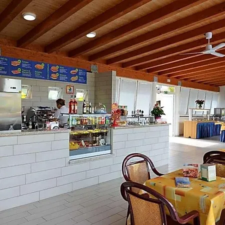 Villaggio Marco Polo アパートホテル ビビオーネ