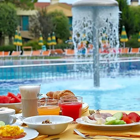Villaggio Marco Polo 3* ビビオーネ